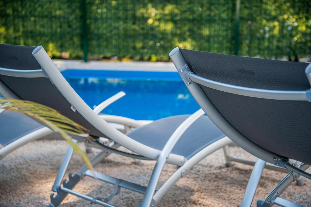 Soko Apartments Huoneistohotelli Soko Херцег-Нови Экстерьер фото