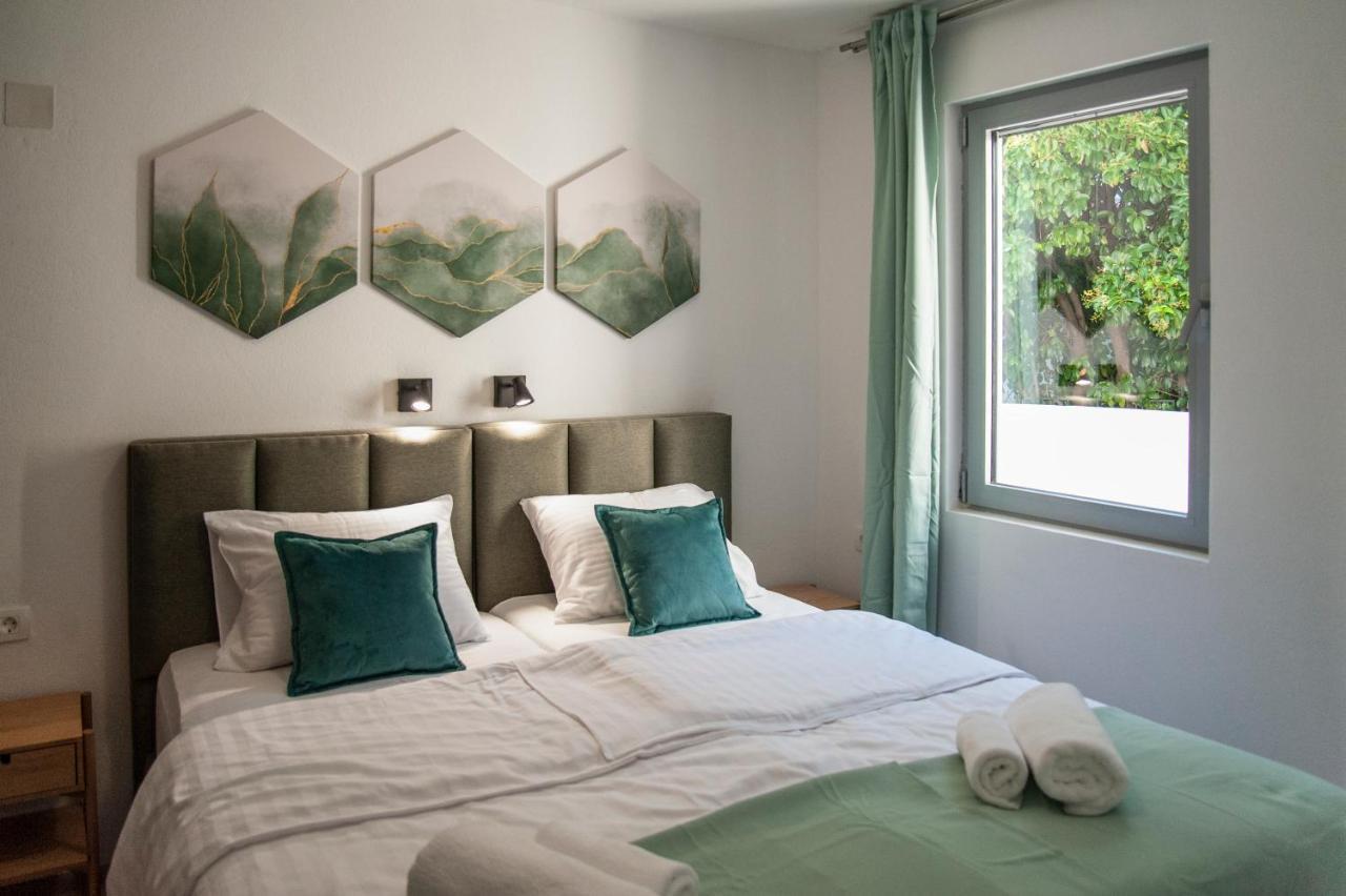 Soko Apartments Huoneistohotelli Soko Херцег-Нови Экстерьер фото