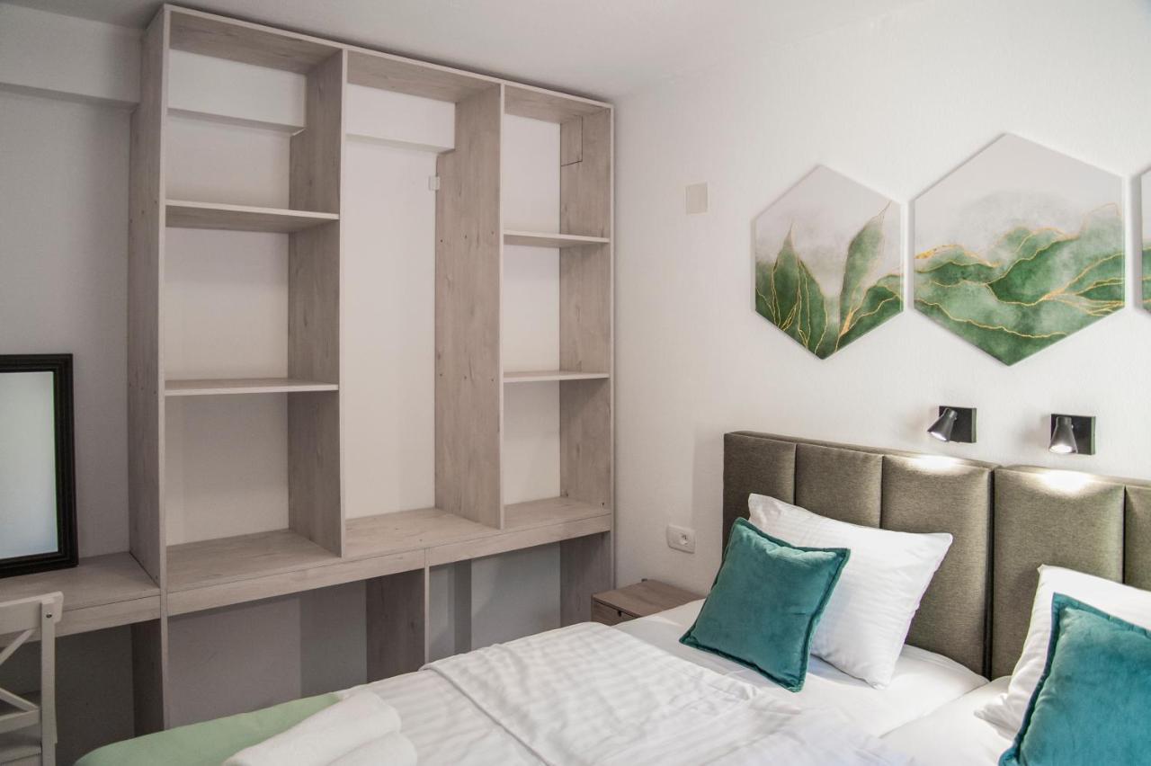 Soko Apartments Huoneistohotelli Soko Херцег-Нови Экстерьер фото